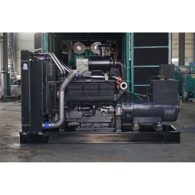 上柴股份柴油12缸發(fā)電機(jī)組-銷售上柴股份12V135AZD/12V135AZLD/SC25G610D2/SC27G755D2/SC25G690D2/SC27G830D2/SC27G900D2。廠價(jià)直銷歡迎選購(gòu)：13773399855。
