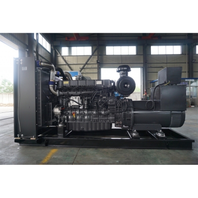 300kw上柴動(dòng)力柴油發(fā)電機(jī)組-上柴股份6缸柴油機(jī)6ETAA11.8-G32柴油發(fā)電機(jī)組,缸徑/行程：128/153mm,柴油發(fā)電機(jī)組水冷發(fā)動(dòng)機(jī)功率308KW,柴油發(fā)電機(jī)組配套馬拉松斯坦福發(fā)電機(jī)。廠價(jià)直銷(xiāo)歡迎選購(gòu)：13773399855。